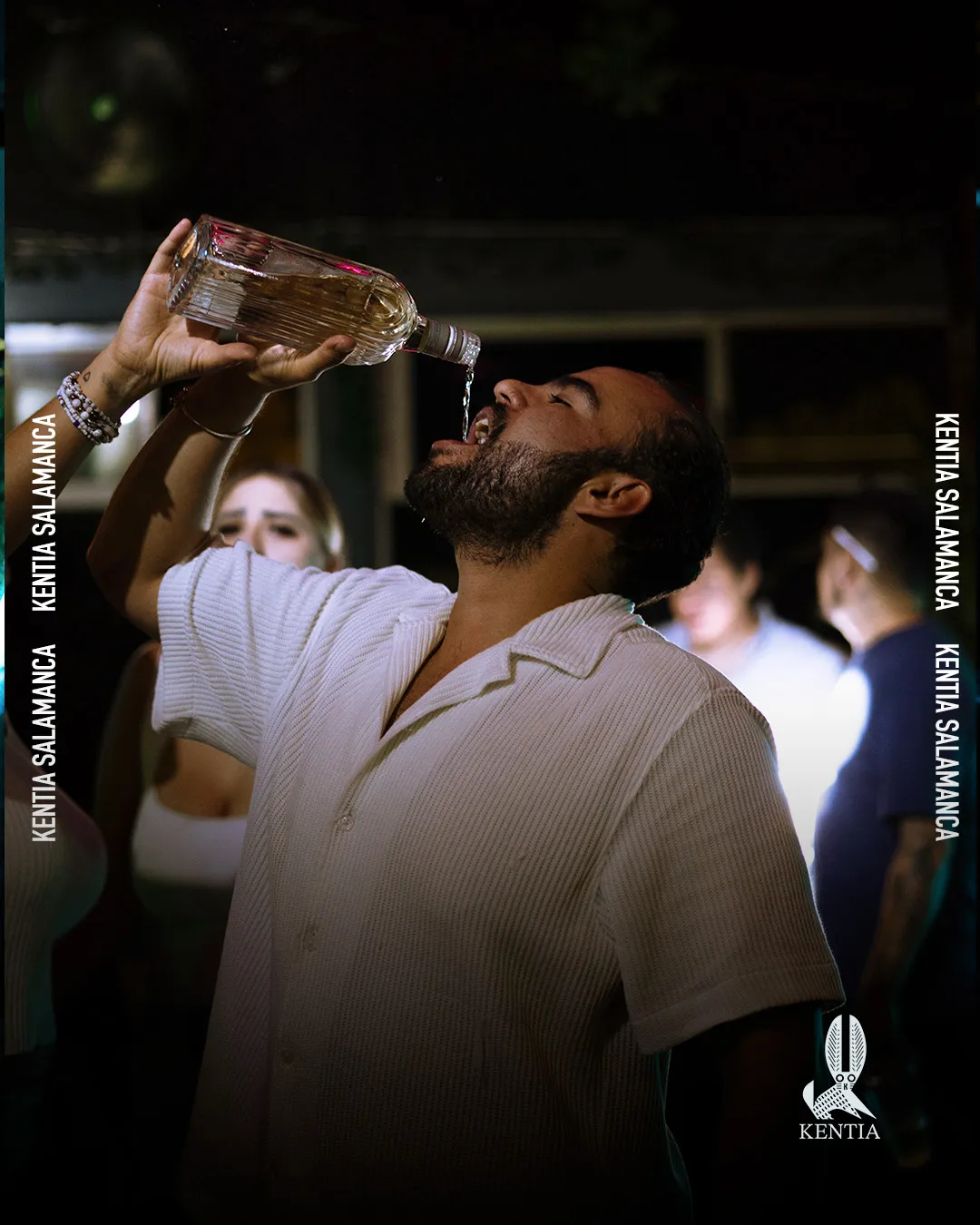 Kentia Bar Gallery 6